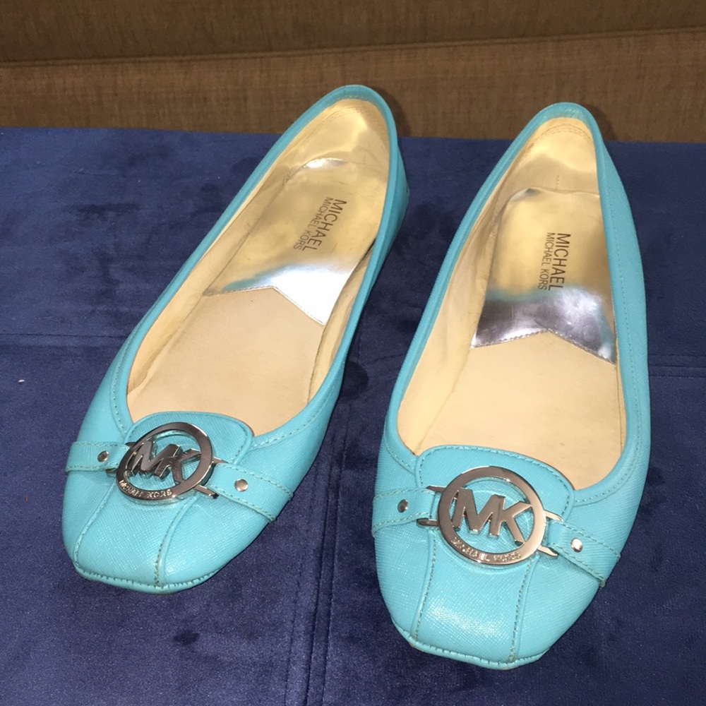 MK Flats Aqua